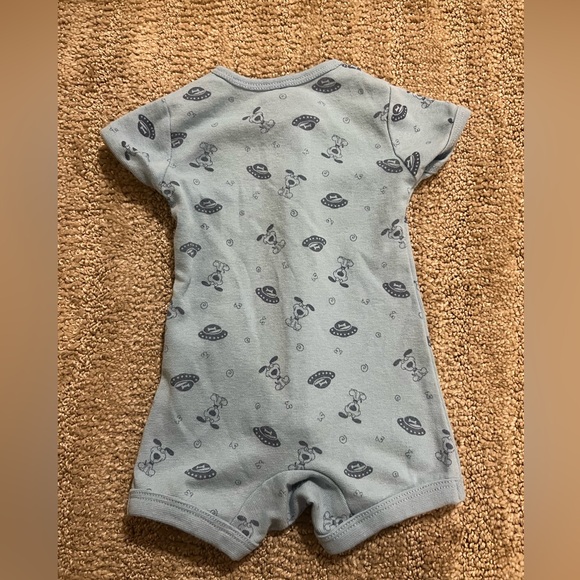 Hanes 0-6m Boys Romper - Picture 2 of 3